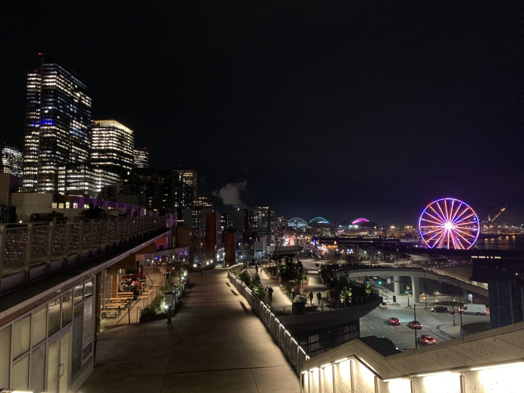 Seattle, Washington at night
